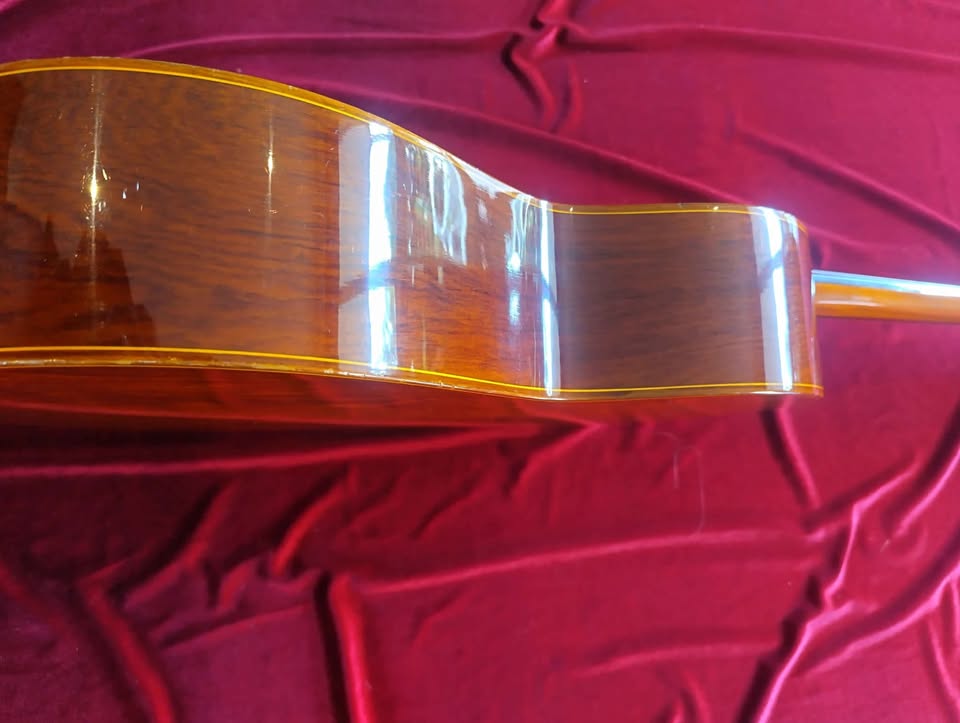 K Yairi YC-100 classical guitar 1990 - Stunning