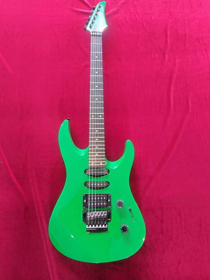 Yamaha RGX 512-V Electric Guitar