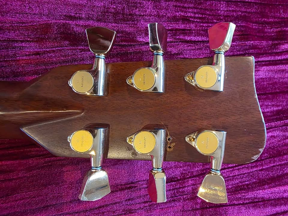 Vintage Aria acoustic guitar MIJ