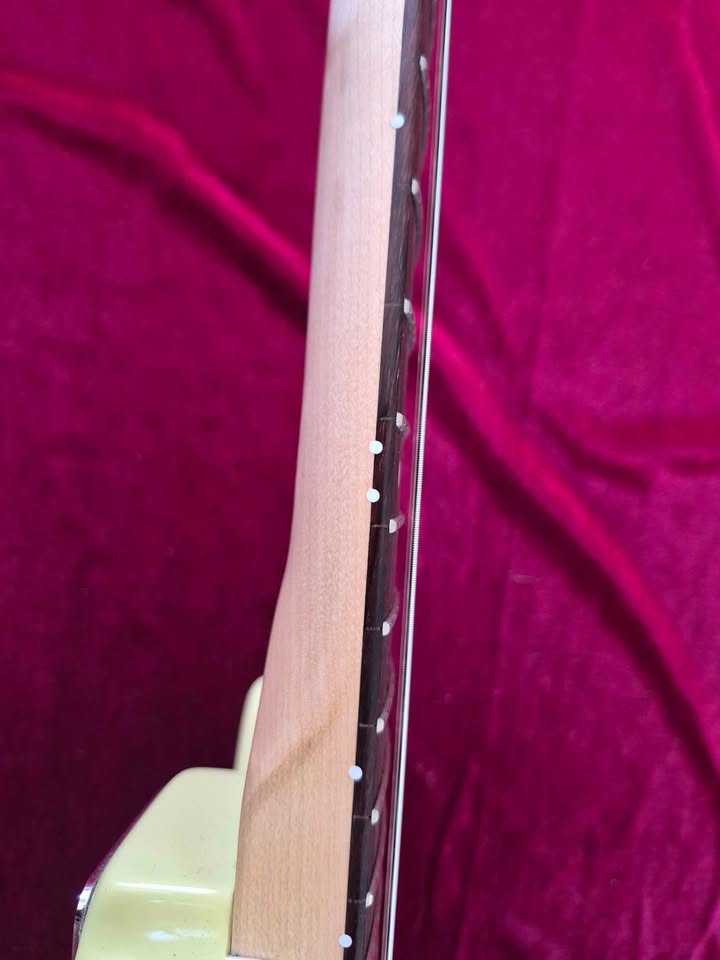 Fender Squier Telecaster w/ Seymour Duncan pickups