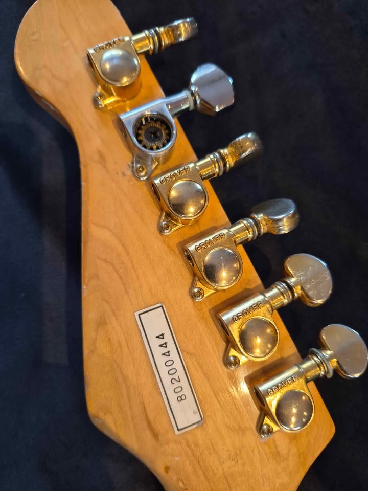 La Grange Ranger Deluxe MIJ guitar (Strat Copy)