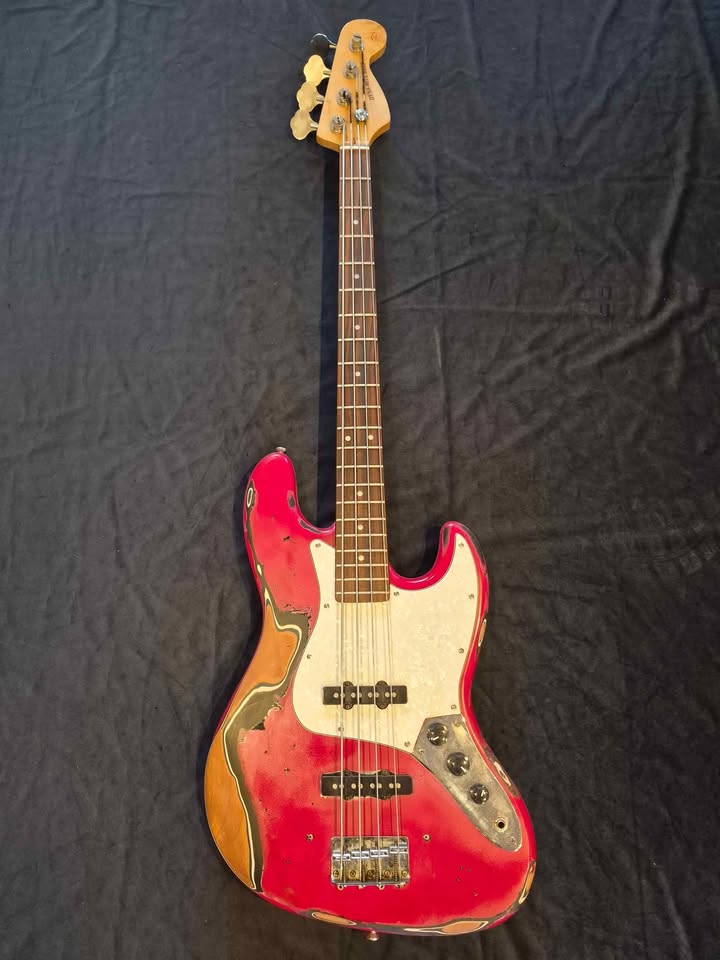 Vintage Aria bass guitar MIJ