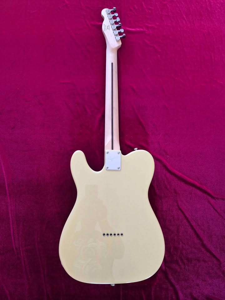 Fender Squier Telecaster w/ Seymour Duncan pickups