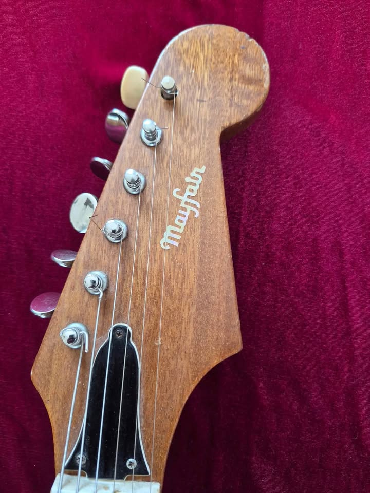 1960s Mayfair Electric Guitar - Made in Japan