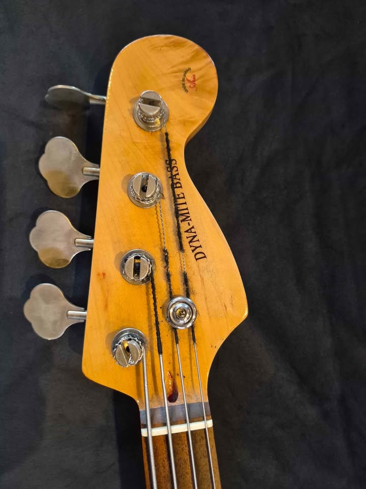 Vintage Aria bass guitar MIJ