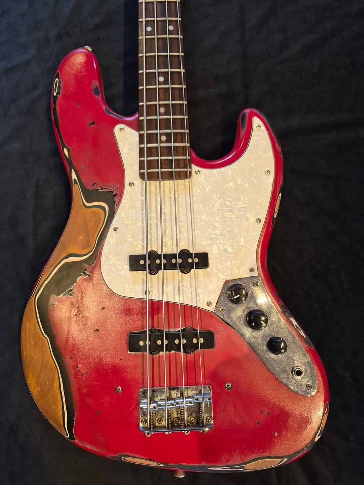 Vintage Aria bass guitar MIJ