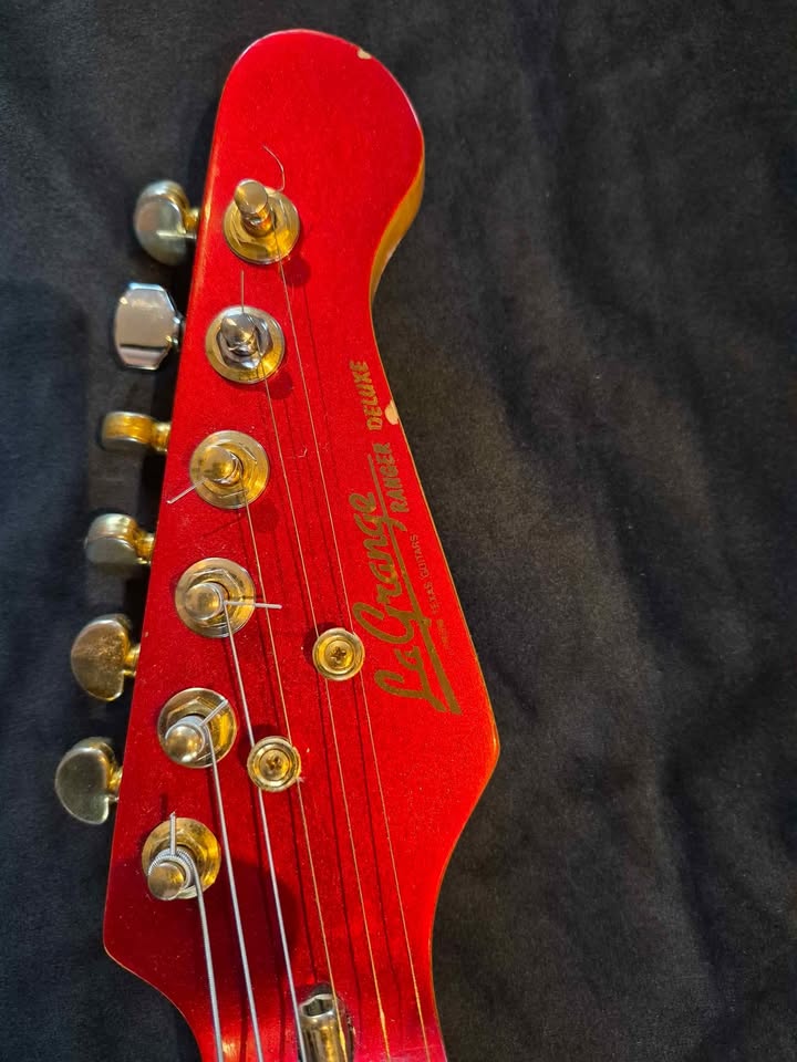 La Grange Ranger Deluxe MIJ guitar (Strat Copy)