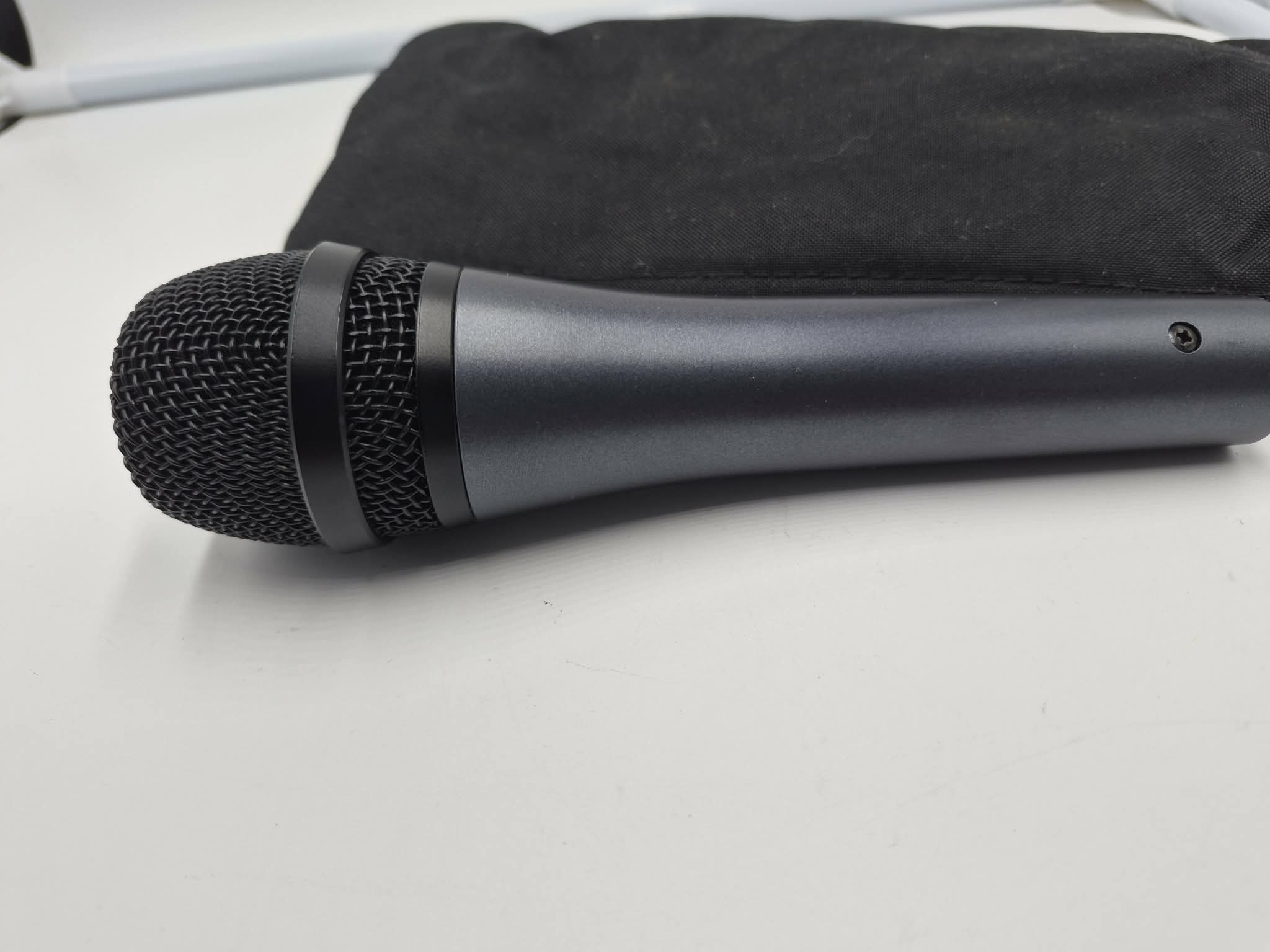 Sennheiser e385 Dynamic Cardioid Microphone - Made in Germany