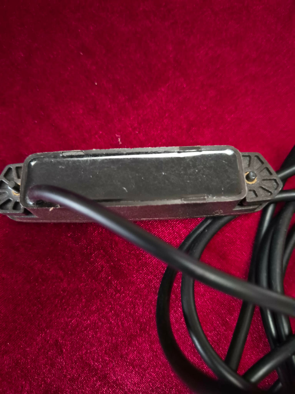 Fishman Neo D soundhole pickup