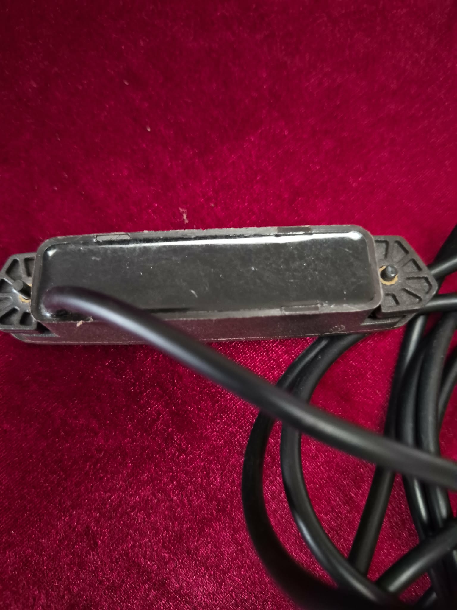 Fishman Neo D soundhole pickup